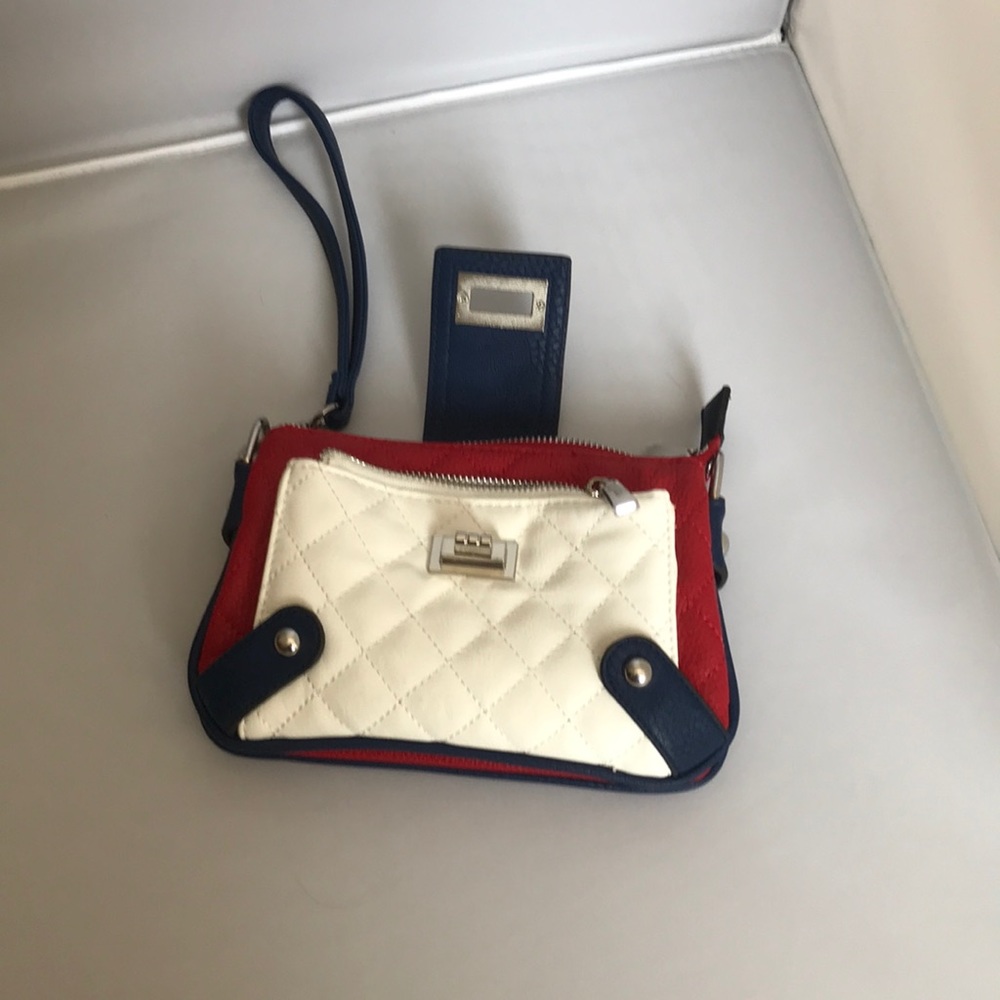 Wristlet